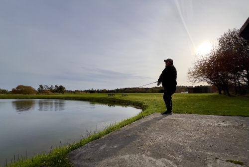 Udeområde med sø og fisketur ved Botilbudet Lindholm